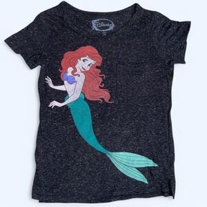 Disney Ariel Pocket Tee‎ Women's XS Black Stretch Little Mermaid Baby Tee